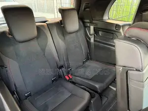 Mercedes Benz GLB Premium Plus AMG 2025