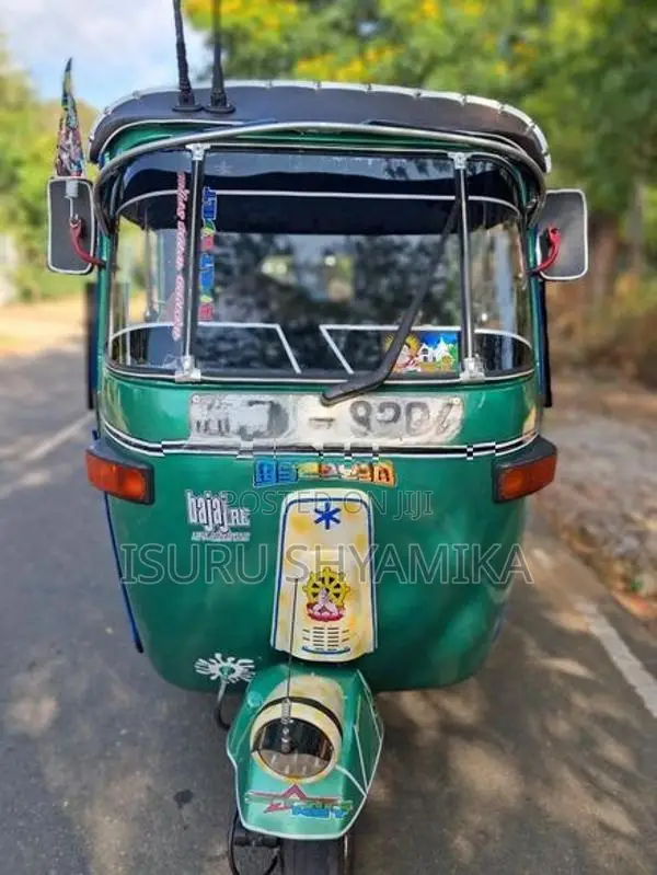 Bajaj RE 2 stroke 2004