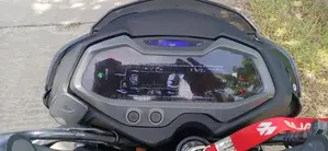 Bajaj Pulsar NS200 2025