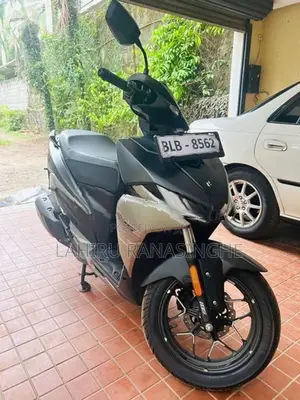 Hero XOOM 125R 2026