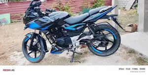 Bajaj Pulsar 220F 2010