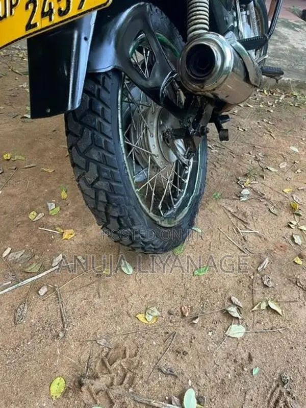 Bajaj Pulsar 180 2006