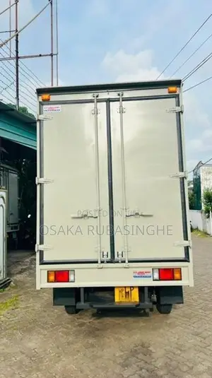 Isuzu NPR71H NPR 2025