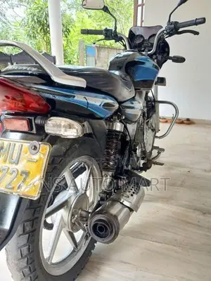 Bajaj Discover 125 2006