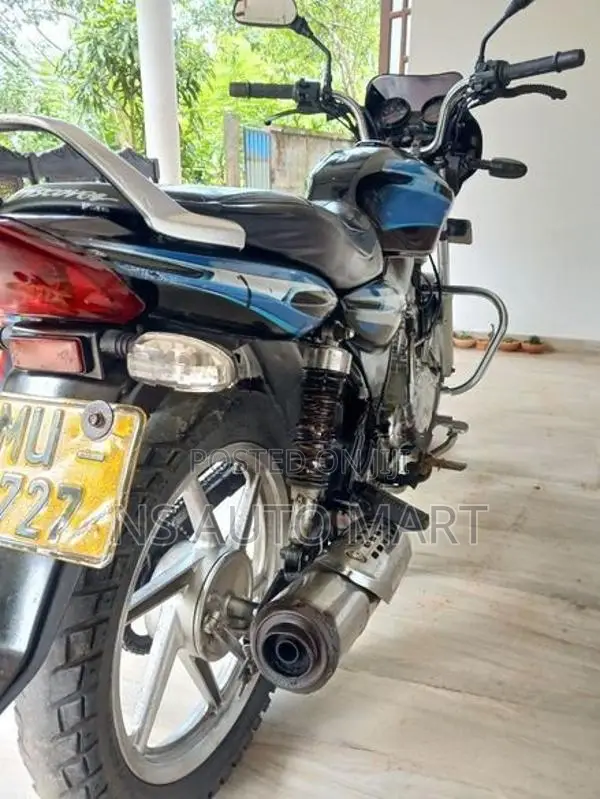 Bajaj Discover 125 2006