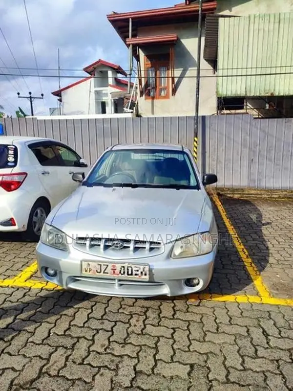 Hyundai Accent 2001