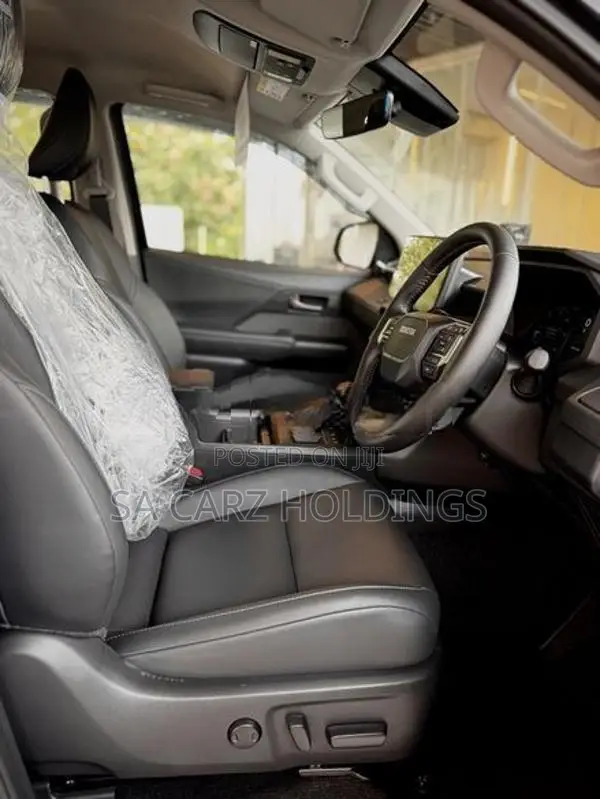 Toyota Hilux Travo Overland Plus 2026