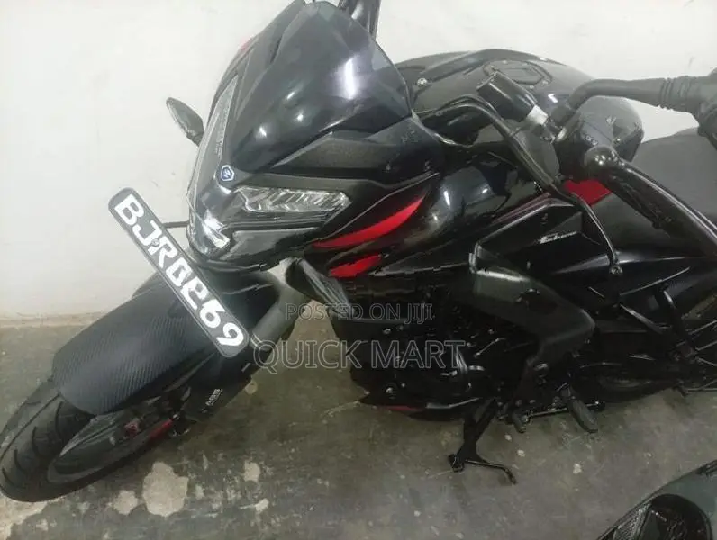 Bajaj Pulsar NS200 2026
