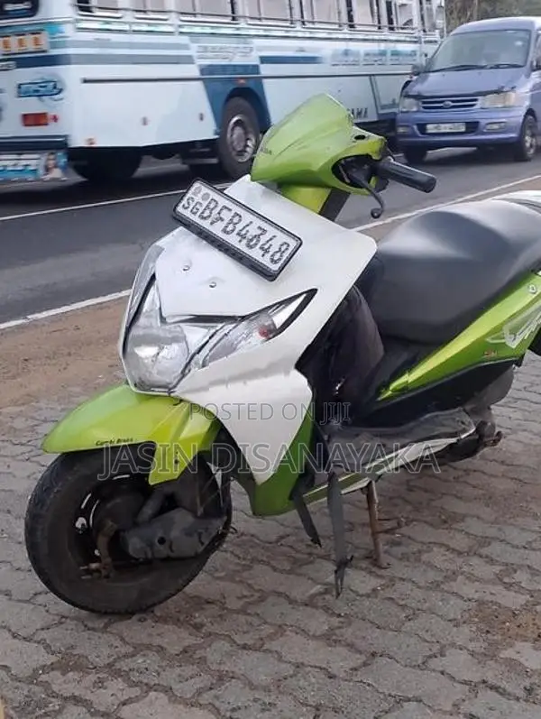 Honda Dio 2017