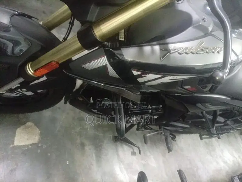 Bajaj Pulsar N160 2026