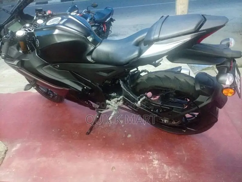 Yamaha R15 2026