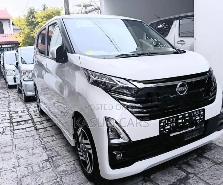 Nissan Dayz Highway Star 2025