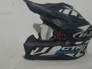 Gladiator Full Face Helmet