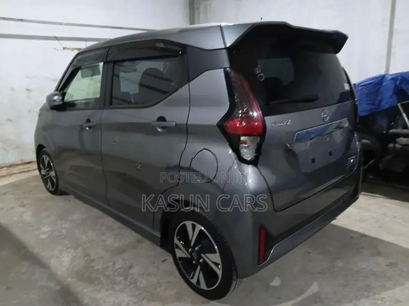 Nissan Dayz Highway Star 2025