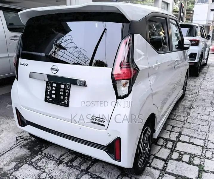 Nissan Dayz Highway Star 2025