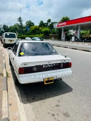 Nissan Sunny Ex Saloon 1989
