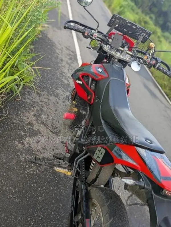 Aprilia SR 150 Race 2017