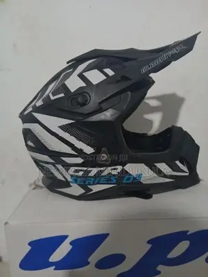 Gladiator Full Face Helmet