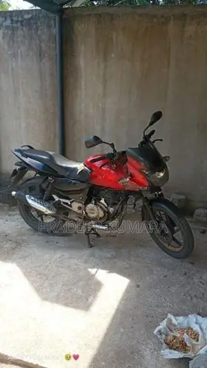 Bajaj Pulsar 150 2012