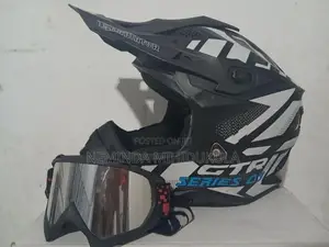Gladiator Full Face Helmet