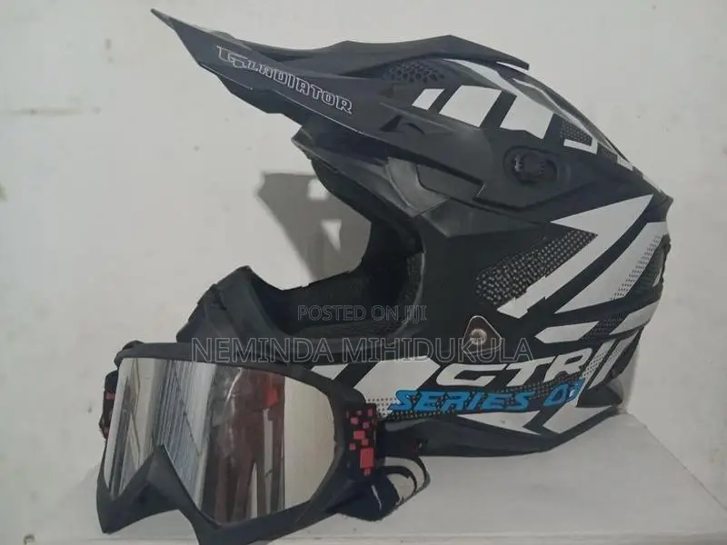 Gladiator Full Face Helmet