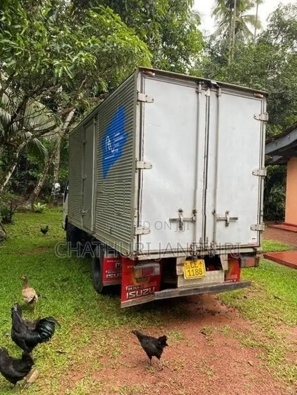 Isuzu 350 2003
