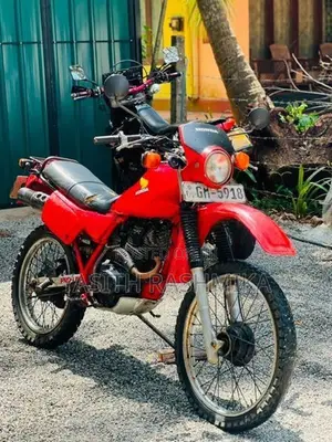 Honda XLR 2000