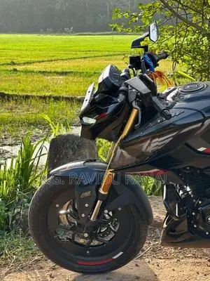 Bajaj Pulsar N160 2025