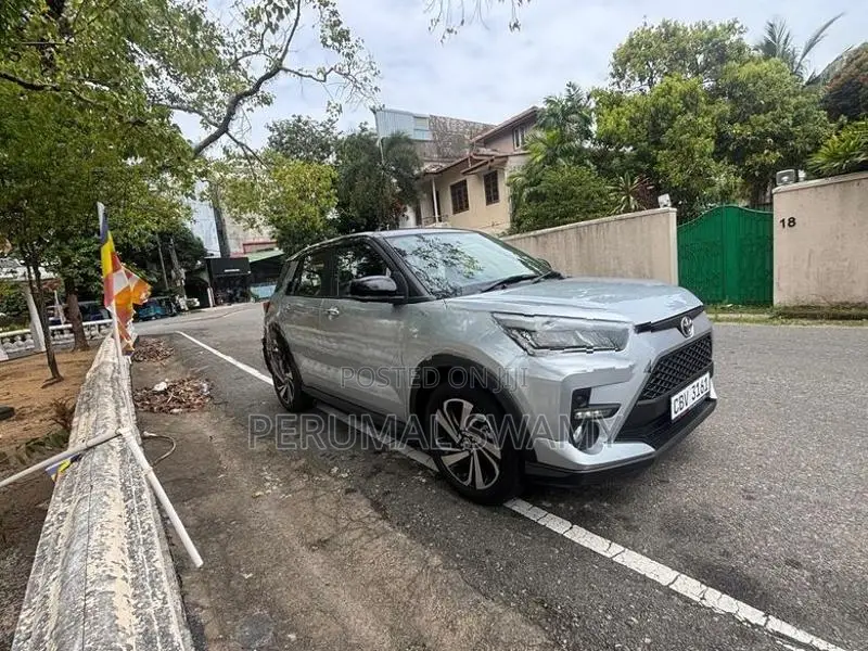Toyota Raize 2025