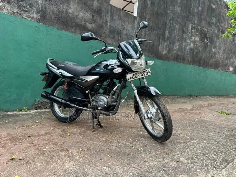 Bajaj Platina 100 2021