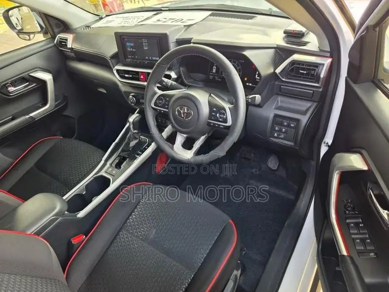 Toyota Raize Z 2025