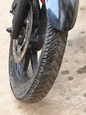 Bajaj Pulsar 200 2009