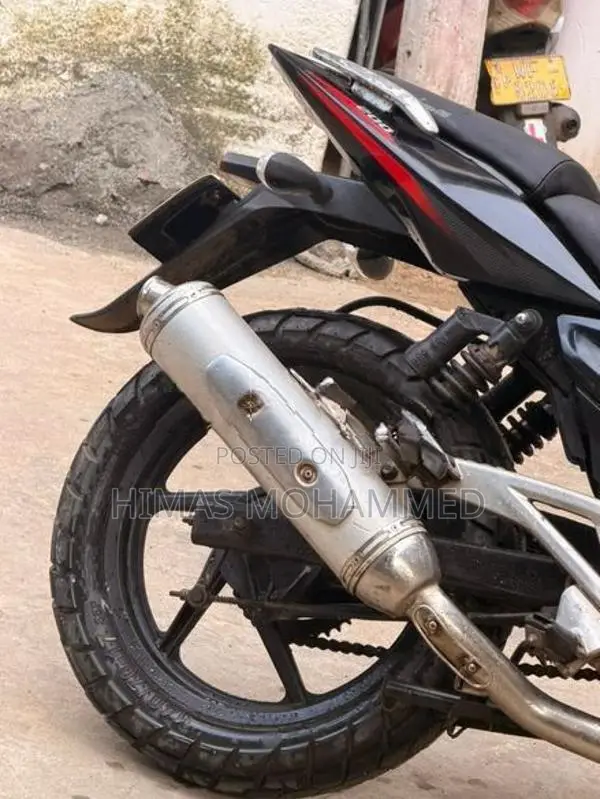 Bajaj Pulsar 200 2009
