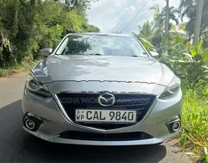 Mazda Axela 2014