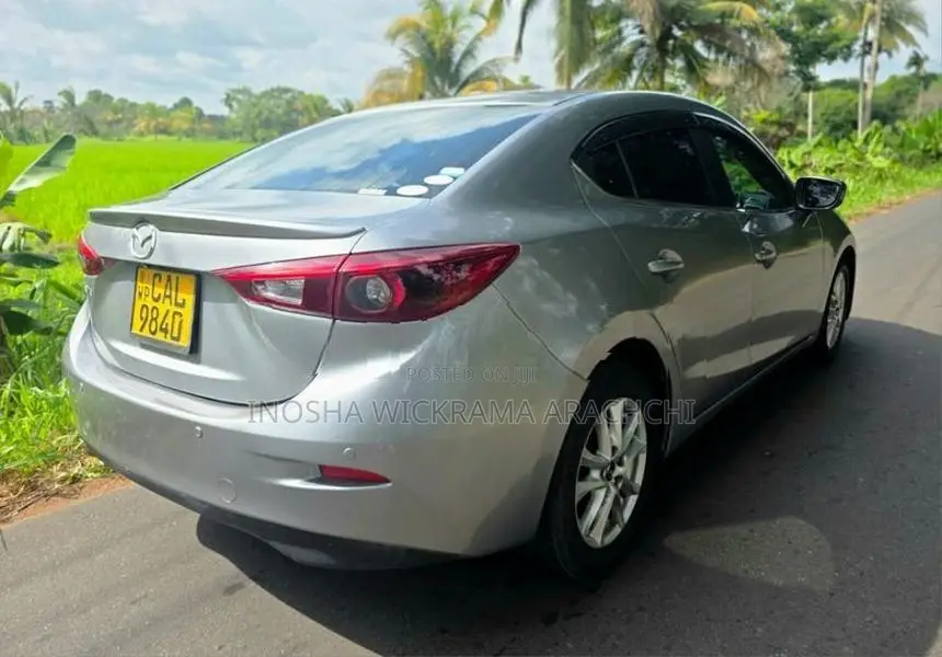 Mazda Axela 2014