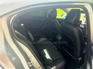 Mazda Axela 2014