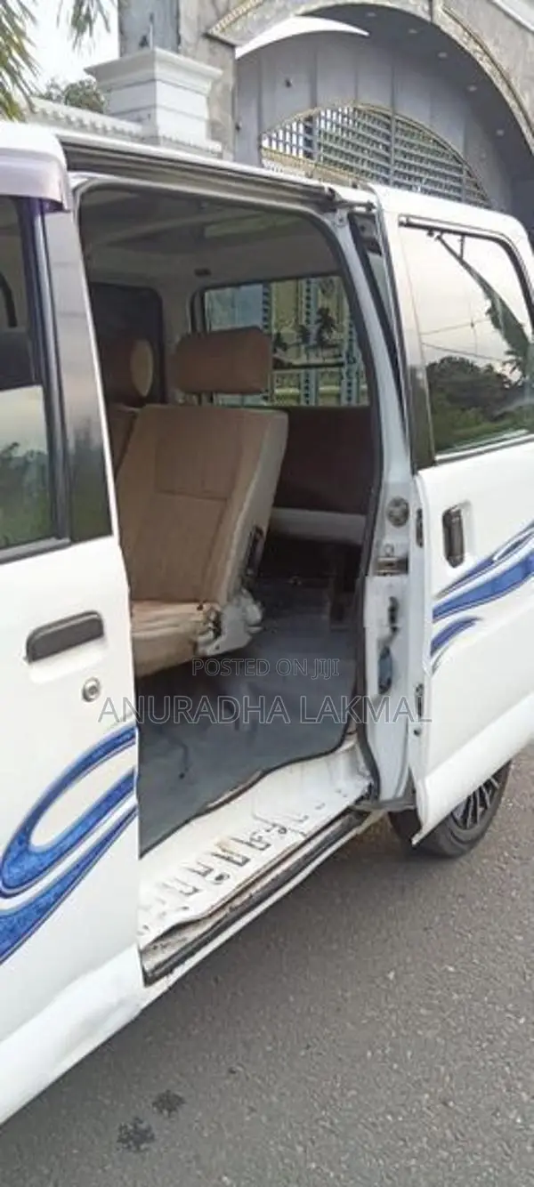 Daihatsu Hijet Used 2000