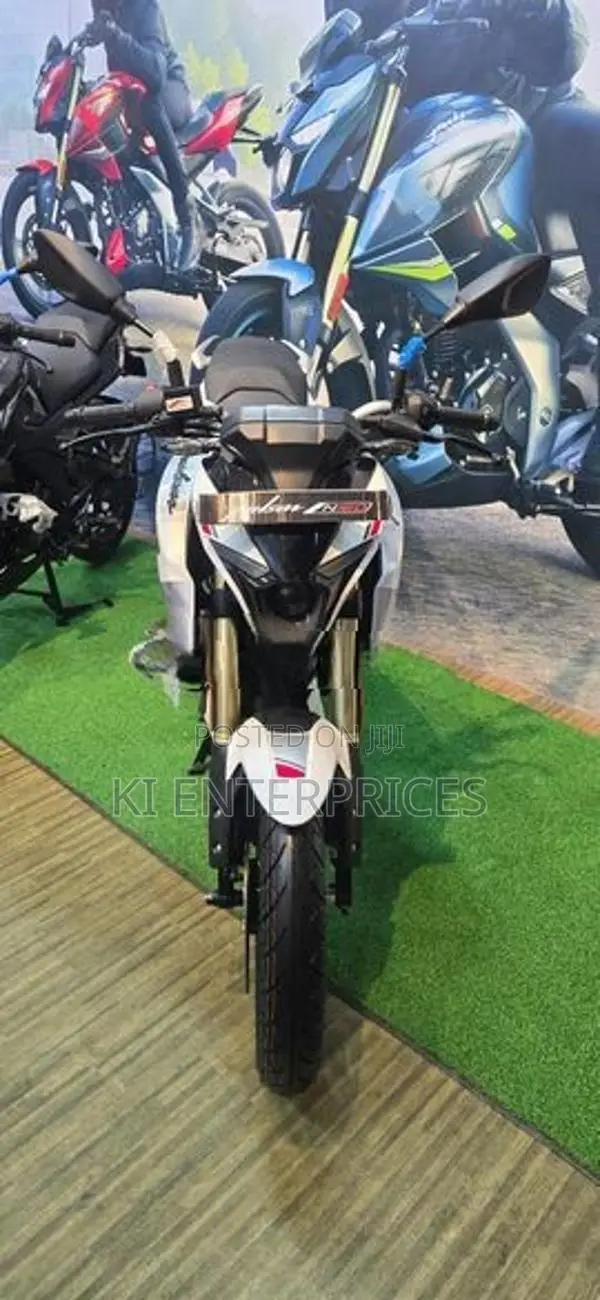 Bajaj Pulsar N160 Premium 2026