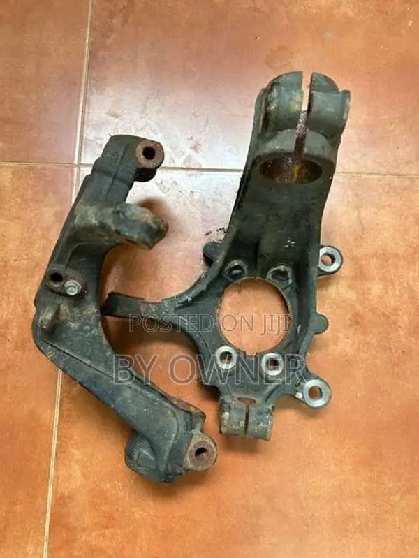 X Trail T 32 Knucle Hub Carriier
