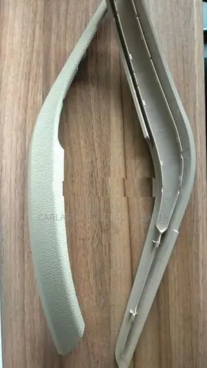 BMW X1 E84 Grab Handles Brand New