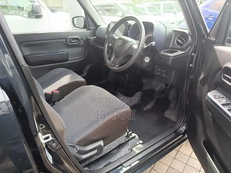 Suzuki Alto 2024