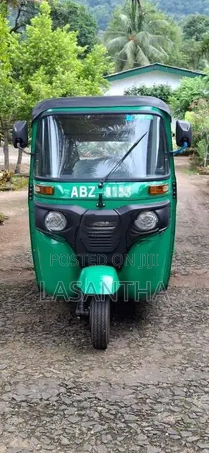 Bajaj RE 2026