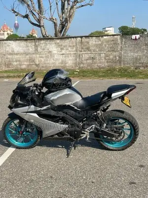 Yamaha R15 V3 Sports 2019
