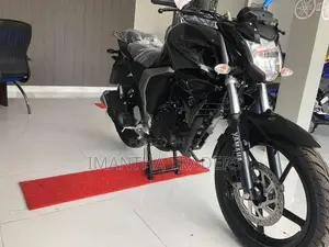 Yamaha FZs V2 2026