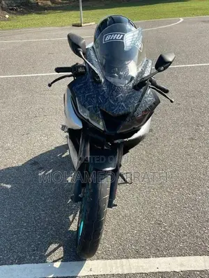 Yamaha R15 V3 Sports 2019