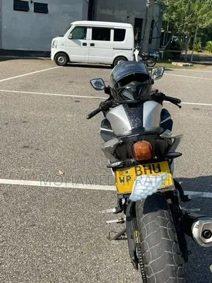 Yamaha R15 V3 Sports 2019