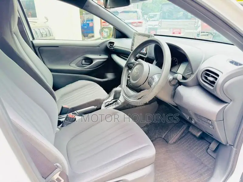 Toyota Yaris 2024