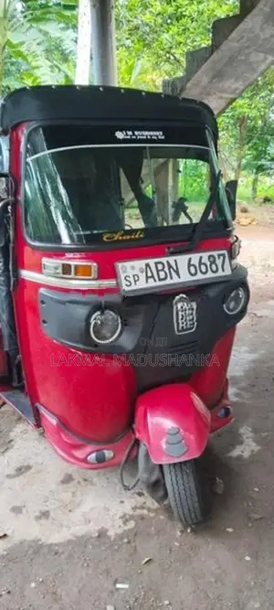 Bajaj RE ABN 6687 2016