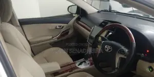 Toyota Premio G Superior 2013