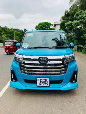 Toyota Roomy Custom G 2024